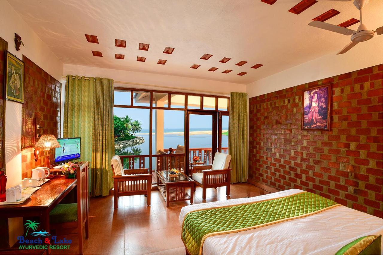 Beach And Lake Ayurvedic Resort, Kovalam Exterior foto