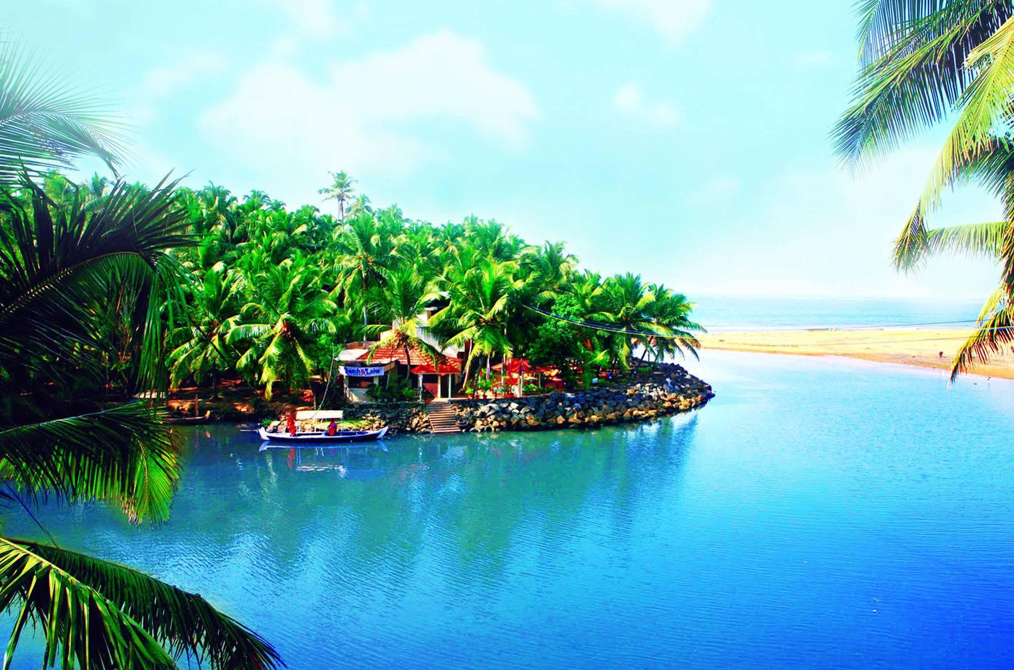 Beach And Lake Ayurvedic Resort, Kovalam Exterior foto