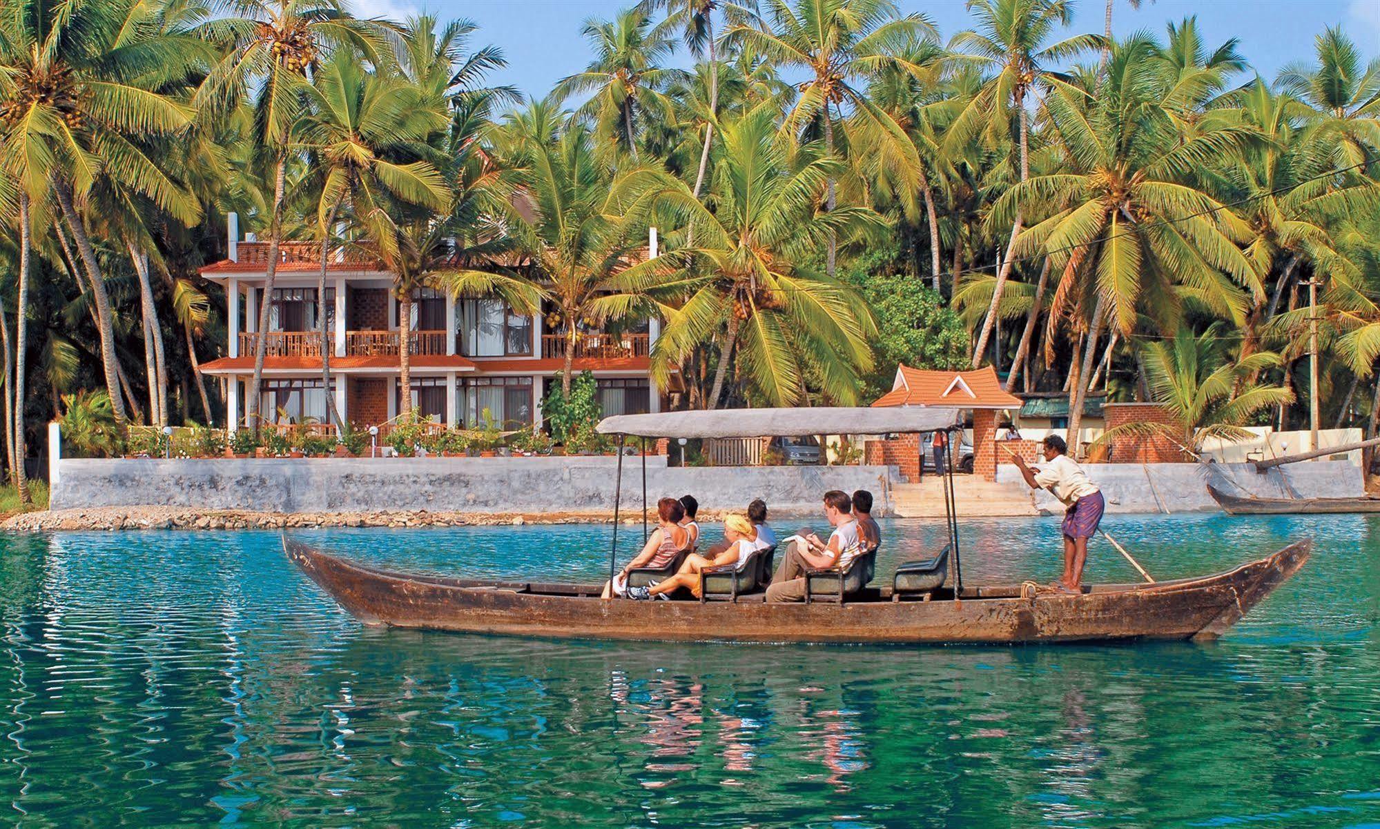 Beach And Lake Ayurvedic Resort, Kovalam Exterior foto